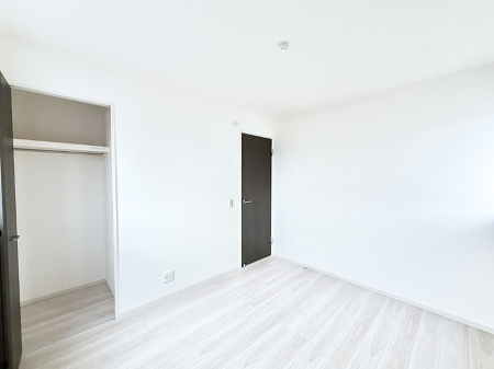 �q������ �������v���C�x�[�g��ԂƂ��ĐÂ��ŗ�������������񋟂��Ă���܂�