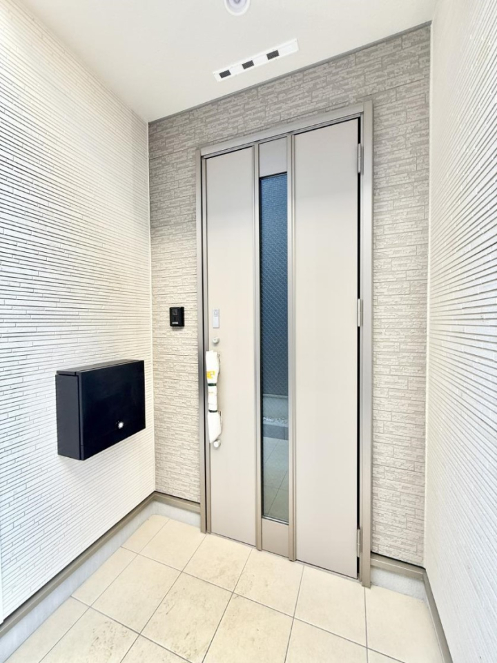 ӊ X[p[ 800m sA Rz[YX