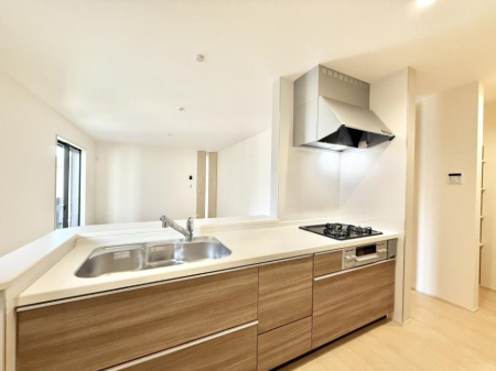 �L�b�`�� ���������y���݂ƐH�ׂ�K����͂���L�b�`��