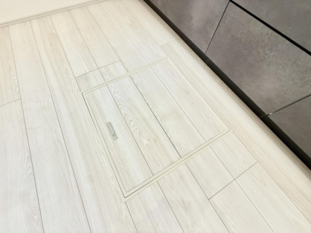 ���̑����� �ݔ����B�ꂽ���[�X�y�[�X�ŉƑS�̂��X�b�L��