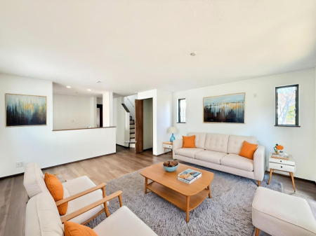 ���r���O ���������R�Ɖ�b�����܂��A�S�n�悢�ЂƂƂ�