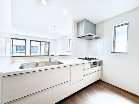 �L�b�`�� ���������y���݂ƐH�ׂ�K����͂���L�b�`��