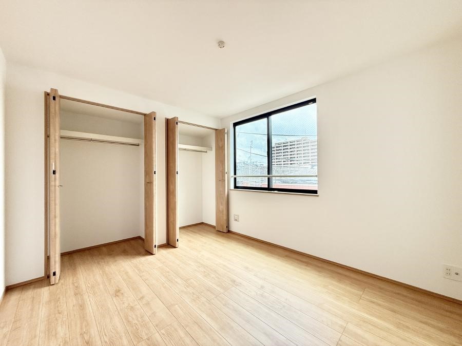 �Q�� ���������̔z�u��ʋC���̗ǂ��݌v�ŕ����̋�C�������炸�A��ɐV�N�ȋ�C������܂�