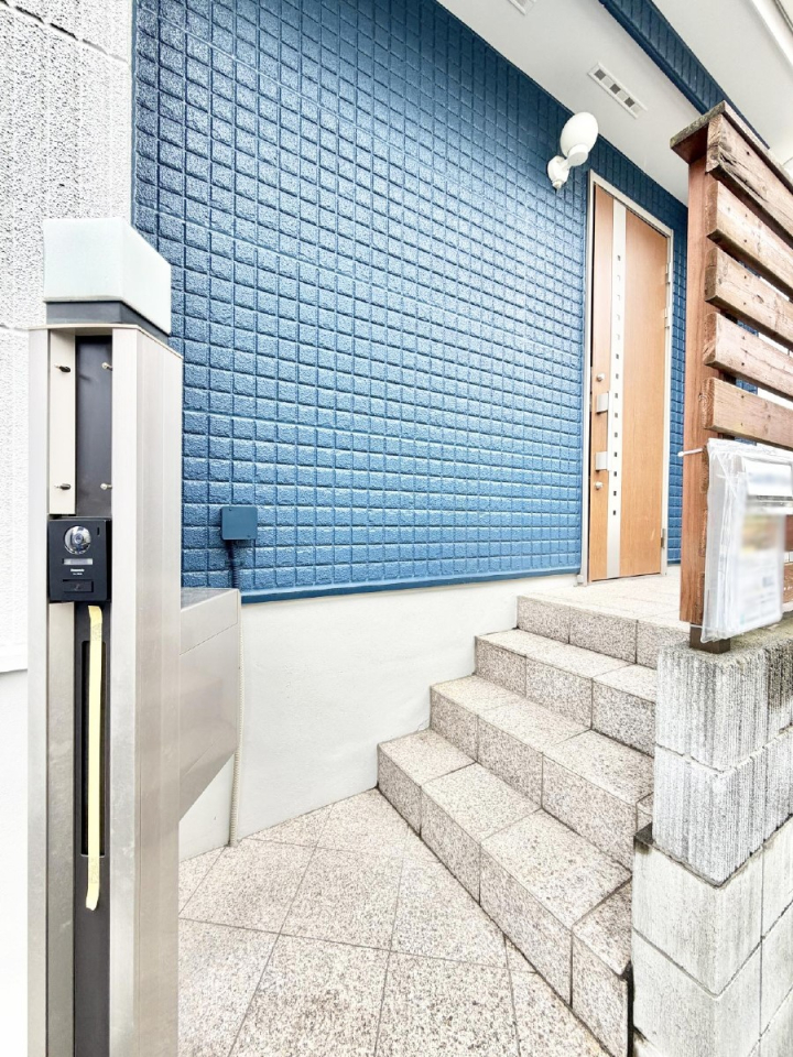 ���� �O�ρ� �V���v���Ŕ������A�Z�܂��̑���ۂ��ʂ錺�ւł�