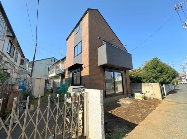 nOώʐ^ OρV炵n܂ꏊŁAƑJ[߂