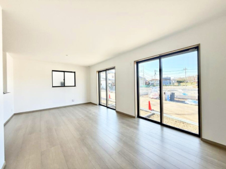 ���r���O ���������ƕ���������A�����b�N�X�ł�����