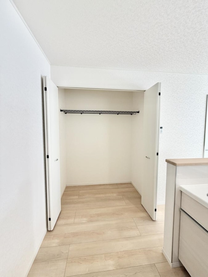 ���[ ����