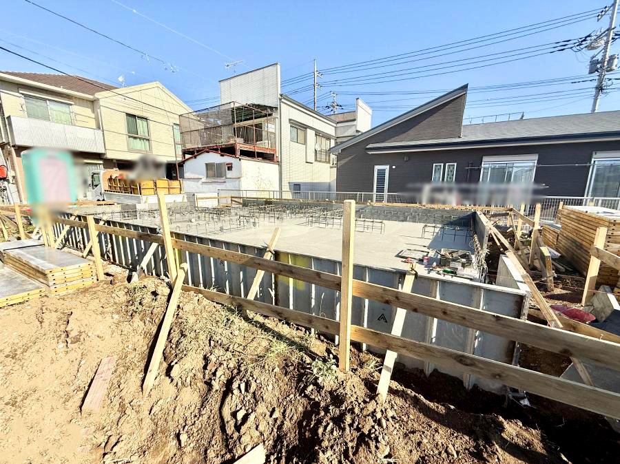 nOώʐ^ OρV炵n܂ꏊŁAƑJ[߂