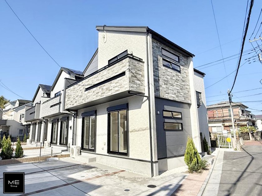 nOώʐ^ OρV炵n܂ꏊŁAƑJ[߂