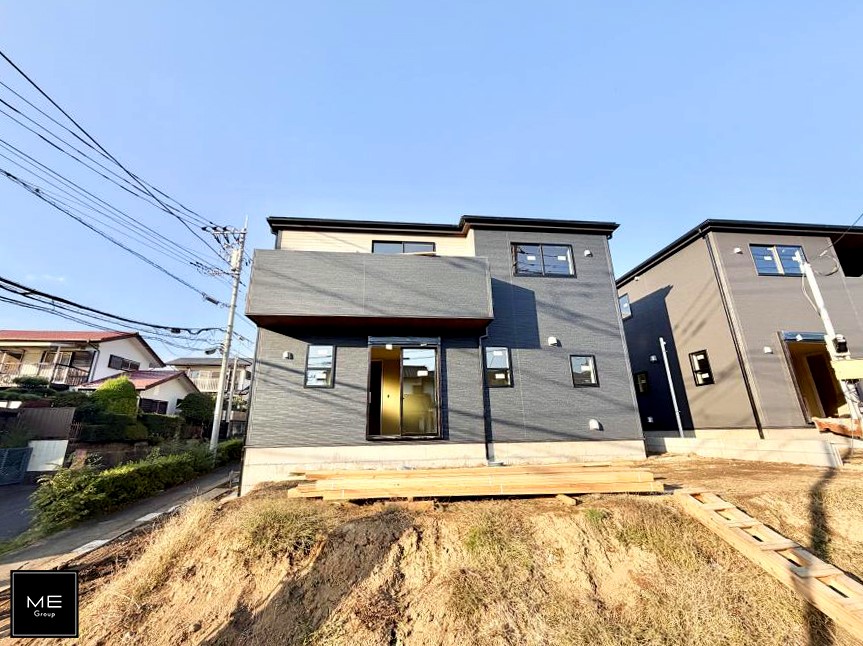 nOώʐ^ OρV炵n܂ꏊŁAƑJ[߂