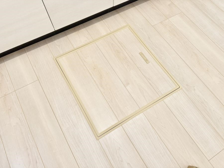 ���̑����� �ݔ����B�ꂽ���[�X�y�[�X�ŉƑS�̂��X�b�L��