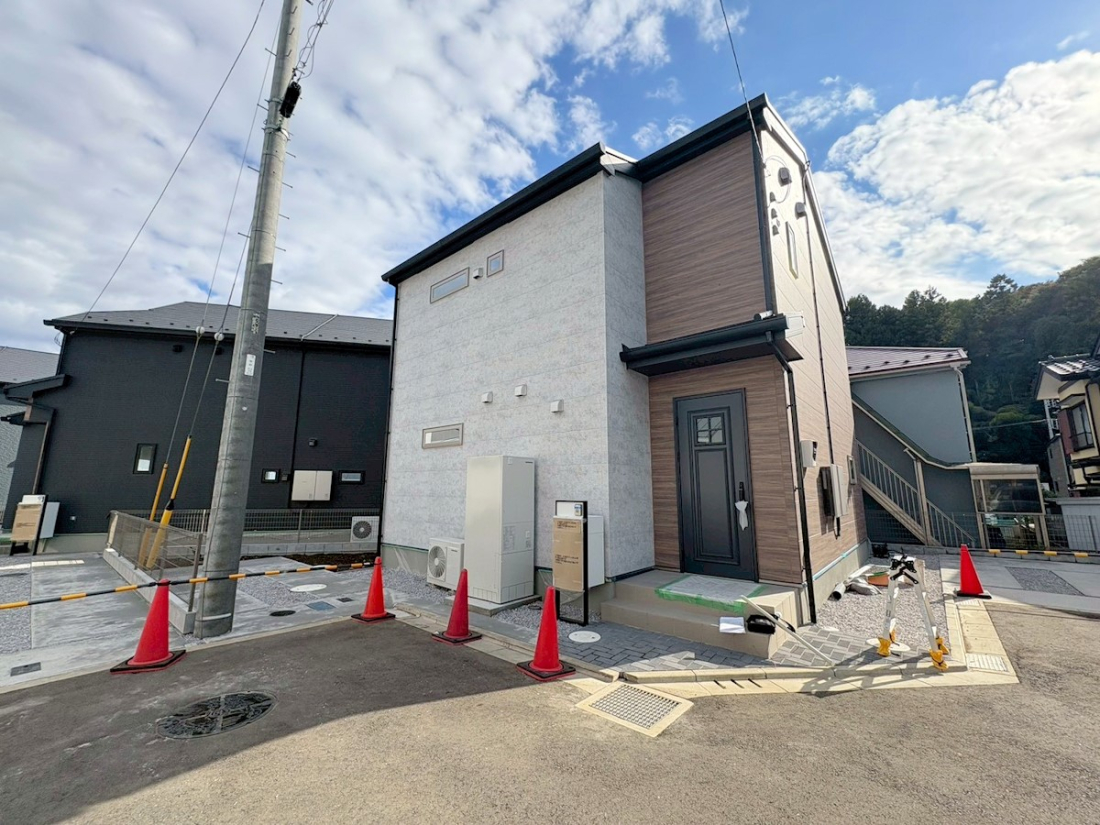 nOώʐ^ Oρ炵Lɂ[dlݔŉK