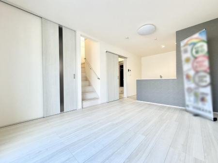 rO 났ƏΊ炪W܂AS܂郊rO