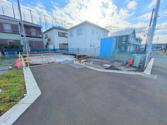 nOώʐ^ OρV炵n܂ꏊŁAƑJ[߂