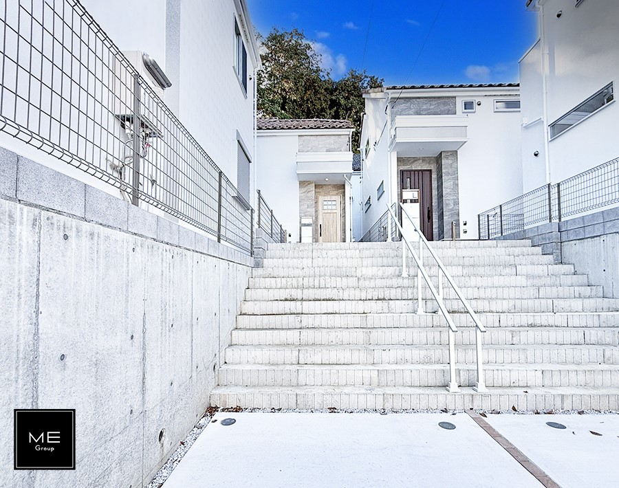 nOώʐ^ OρV炵n܂ꏊŁAƑJ[߂