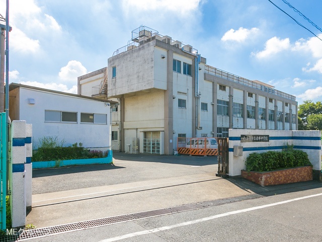 ���ӊ� ���w�Z 1500m �����q�s���R�䒆�w�Z