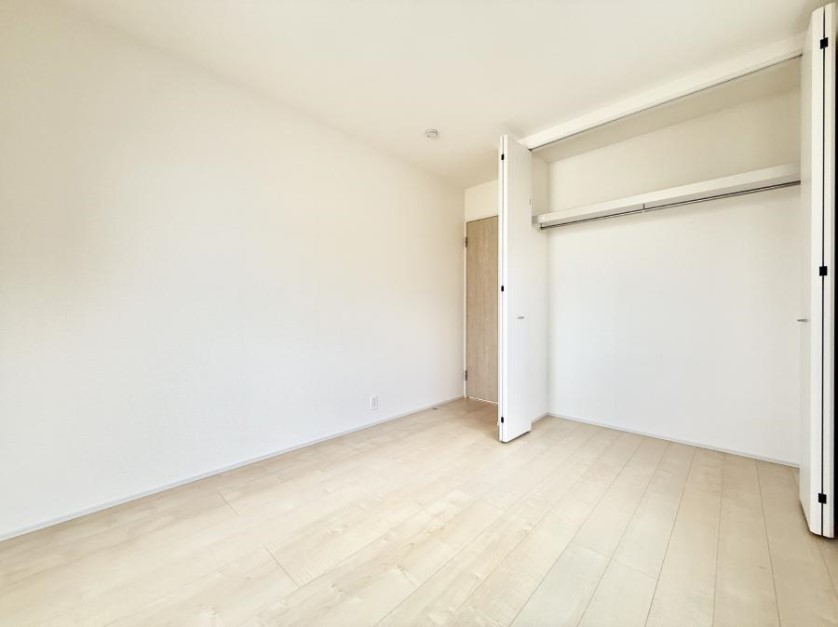 �Q�� ���������̔z�u��ʋC���̗ǂ��݌v�ŕ����̋�C�������炸�A��ɐV�N�ȋ�C������܂�