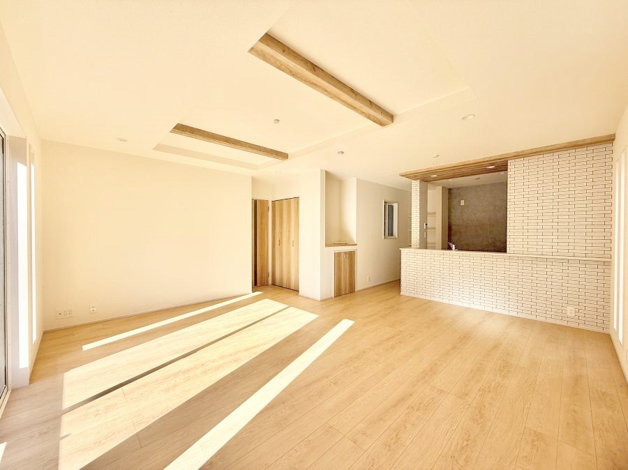 ���r���O �����������������Ɠ��ʂɂ���A�e���̋��