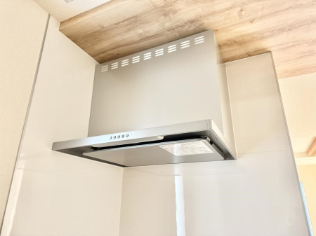 ���̑����� �ݔ����t�[�h�ɕ����Ă���ׁA���������C��ɗU������A�����I�ɔr�����ł��܂�