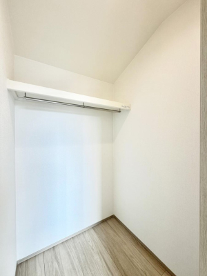 ���[ ����