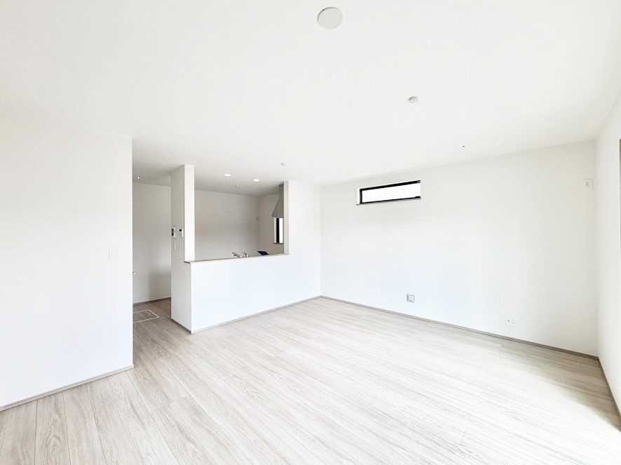 ���r���O ���������났�ƏΊ炪�W�܂�A�S���܂郊�r���O