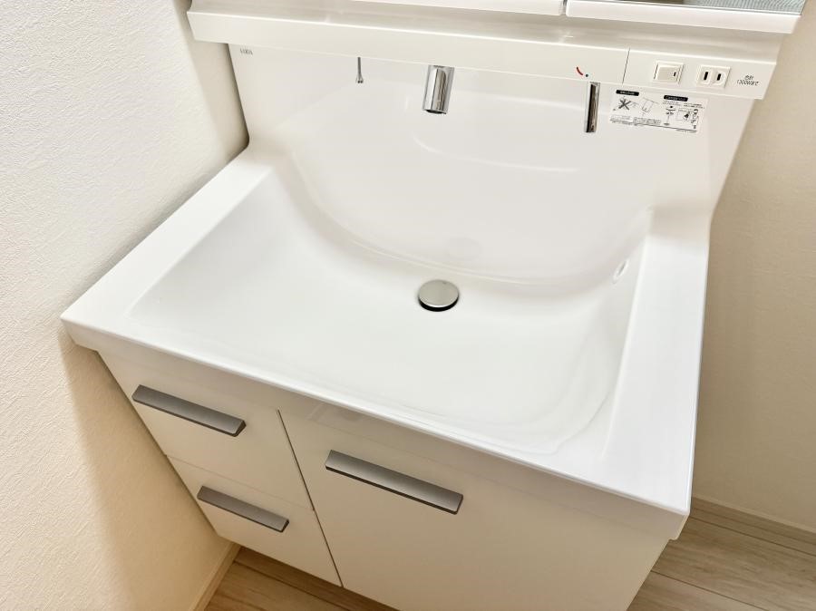 ̑ ݔ􂢂􂤎KɎg֗ȃV[