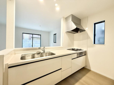 �L�b�`�� ����