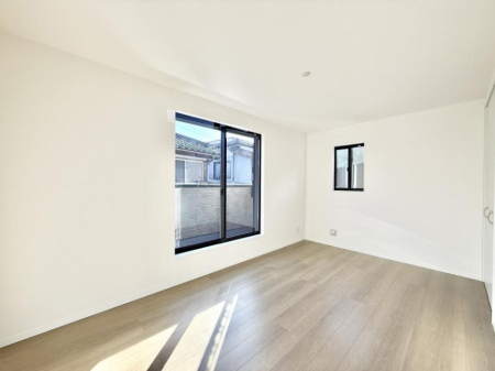 �q������ ����