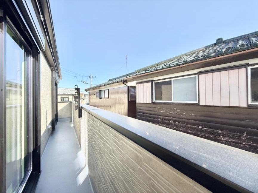 �o���R�j�[ ����