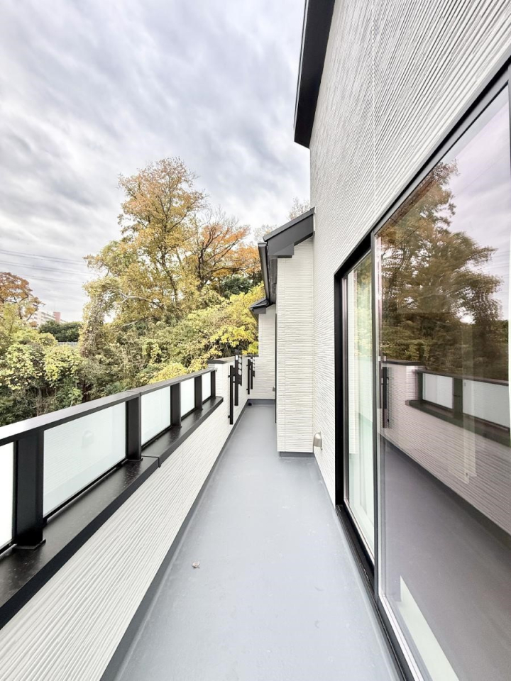 oRj[  G߂̈ڂ낢JIȋԂł