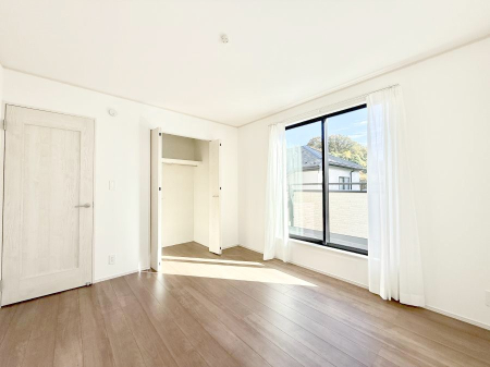 ���̑����� �������D��ŉ��₩�Ȏ��Ԃ��������