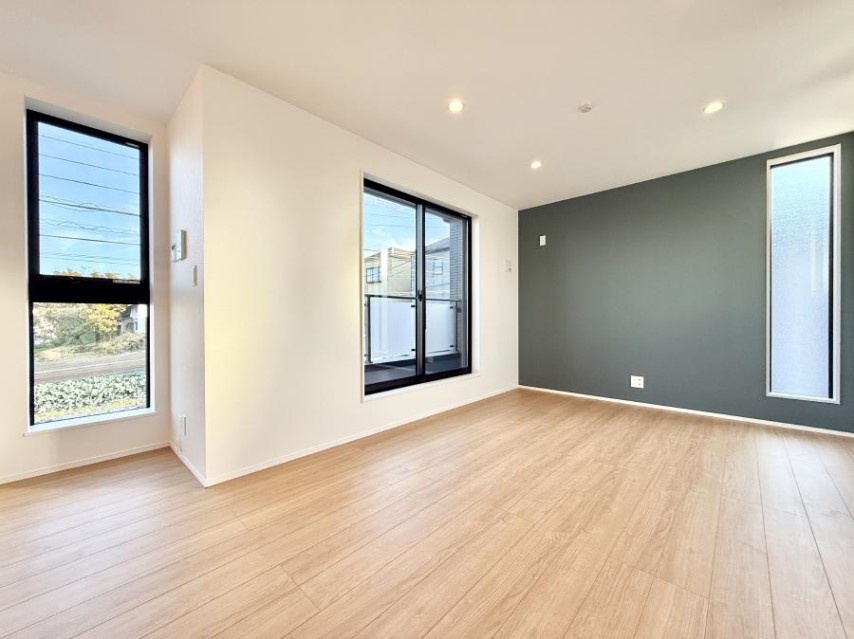 rO VvґA؂ȐlƉ߂Sقǂ