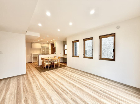 ���r���O ���������C�ɓ���̏ꏊ�ŁA�̂�т�Ƃ������Ԃ�