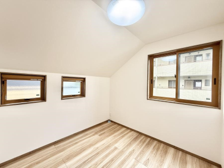 ���̑����� �������Â��ȗm���œǏ����ɏW���ł���ꏊ