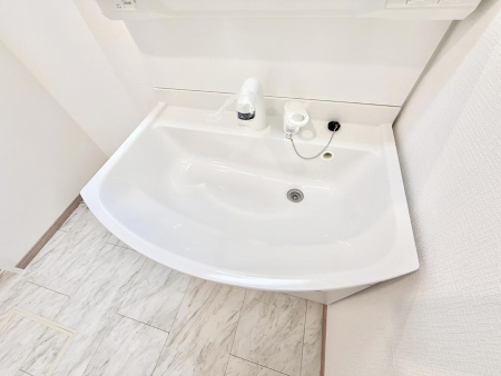 ���̑����� �ݔ����ׂ��������܂Ő􂢂₷���֗��ȃn���h�V�����[�t��