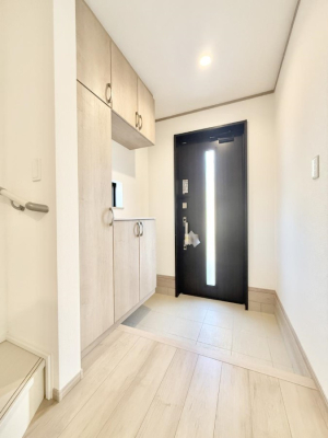 ���� ���������ւ͂��Ƃ̊�I�������Ȍ��ւł��q�l�����}���I