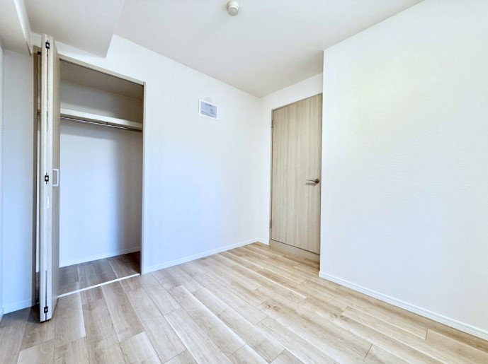 �q������ �����������̍D�݂ɍ��킹���C���e���A�𐮂��₷�����𔽉f�ł���ꏊ�ł�