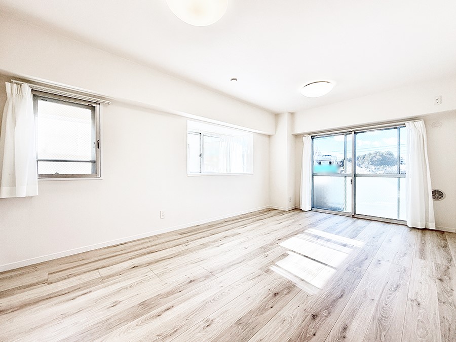 ���r���O �����������������Ɠ��ʂɂ���A�e���̋��