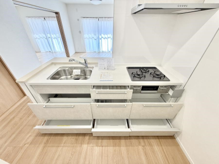 �L�b�`�� �������Ƒ��ƂȂ���A�R�~���j�P�[�V�����̏�