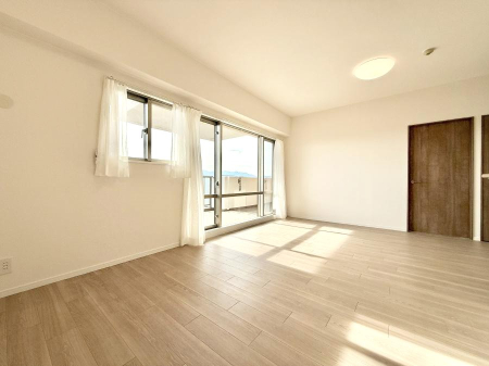 ���r���O �����������������Ɠ��ʂɂ���A�e���̋��