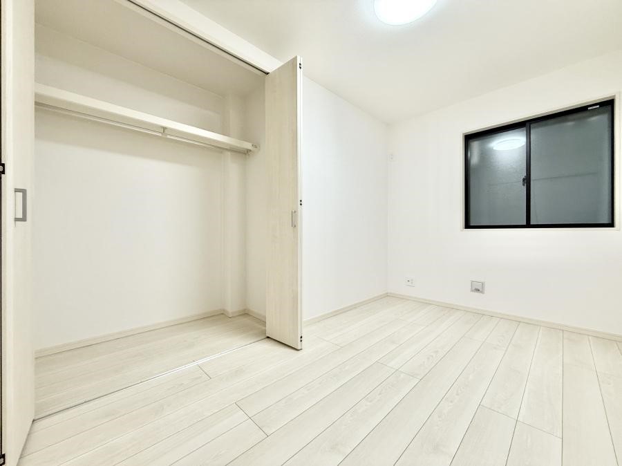 �Q�� ���������̔z�u��ʋC���̗ǂ��݌v�ŕ����̋�C�������炸�A��ɐV�N�ȋ�C������܂�