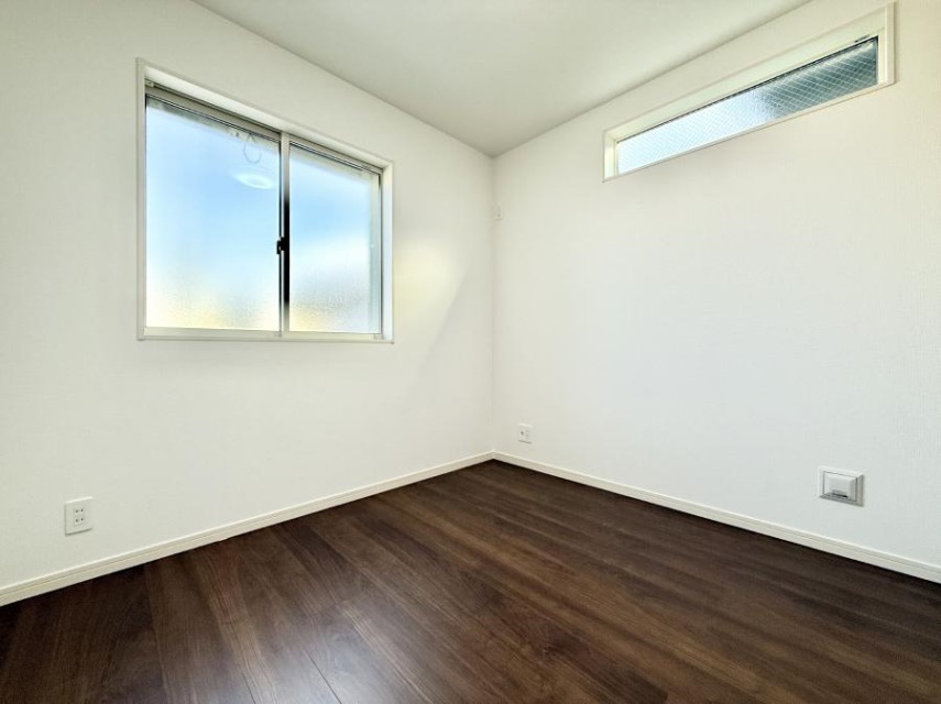 �q������ �������v���C�x�[�g��ԂƂ��ĐÂ��ŗ�������������񋟂��Ă���܂�