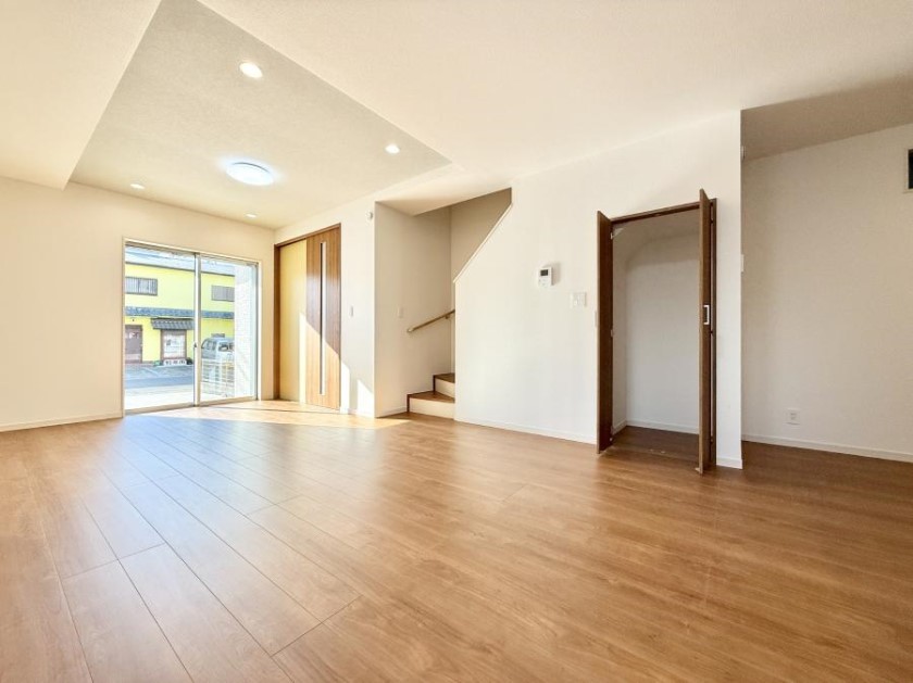 ���r���O ���������ƕ���������A�����b�N�X�ł�����