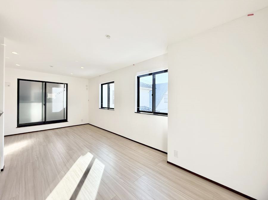 ���r���O ���������ƕ���������A�����b�N�X�ł�����