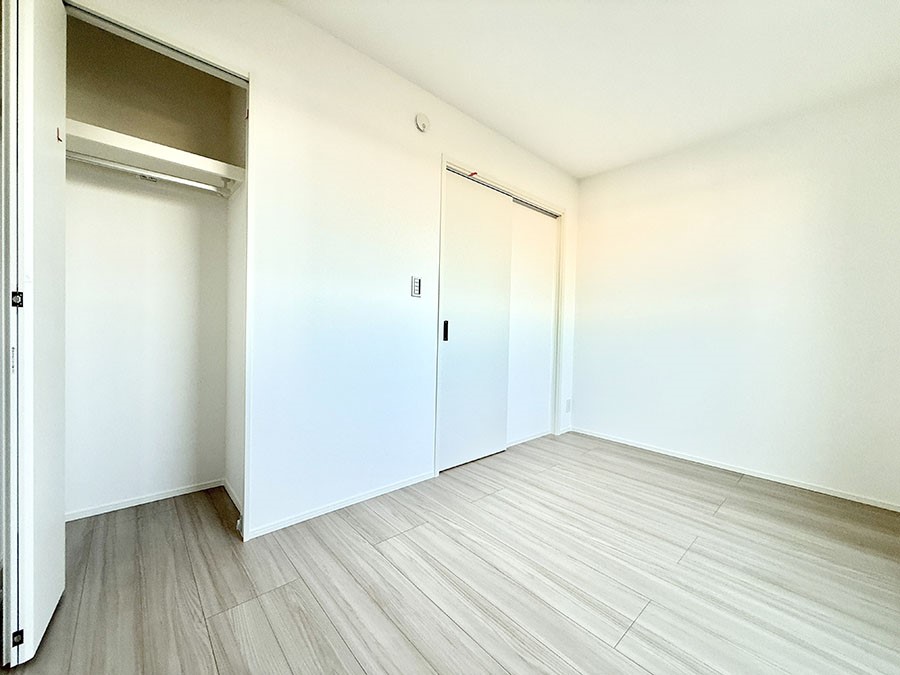 ���̑����� �������D��ŉ��₩�Ȏ��Ԃ��������