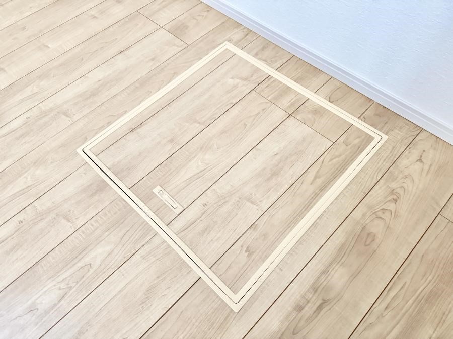 ���̑����� �ݔ����B�ꂽ���[�X�y�[�X�ŉƑS�̂��X�b�L��