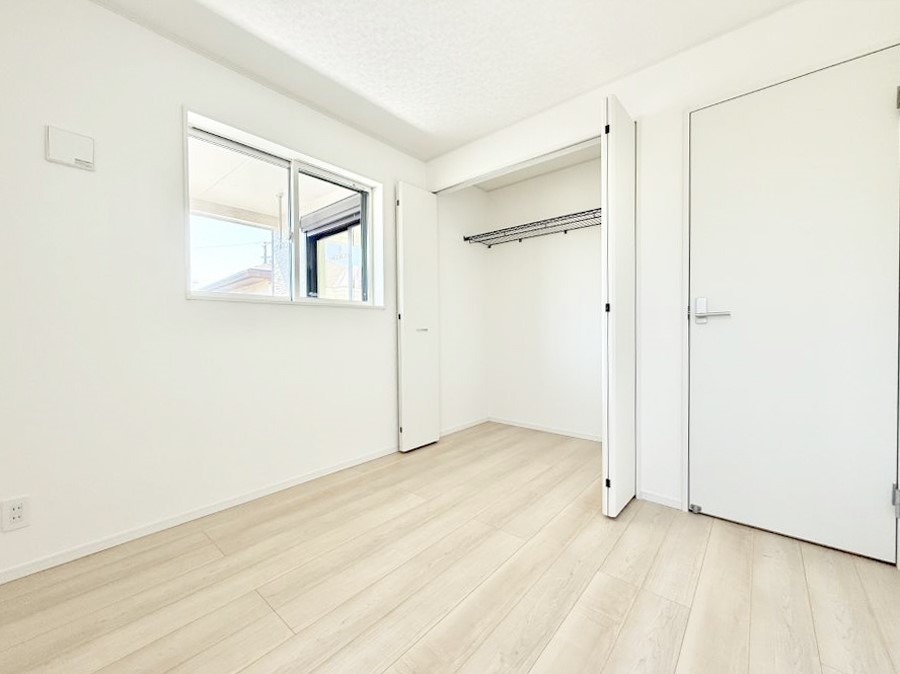 �q������ �������v���C�x�[�g��ԂƂ��ĐÂ��ŗ�������������񋟂��Ă���܂�