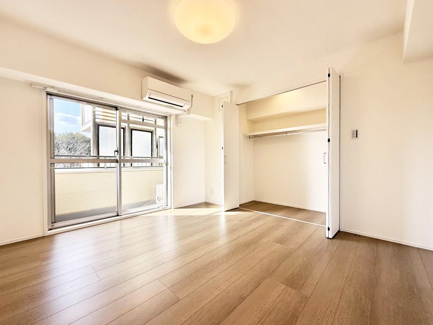 ���̑����� �����������������F�����̂������ŉ��₩�Ȏ��Ԃ��y���߂܂�