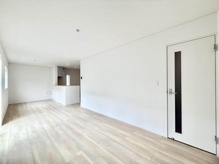 rO 났ƏΊ炪W܂AS܂郊rO