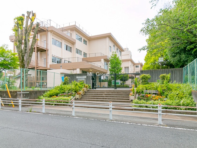 ���ӊ� ���w�Z 500m �����q�s���˓쒆�w�Z